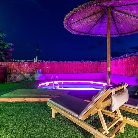 Modern House With Pool Near Beach Gazi Exteriör bild