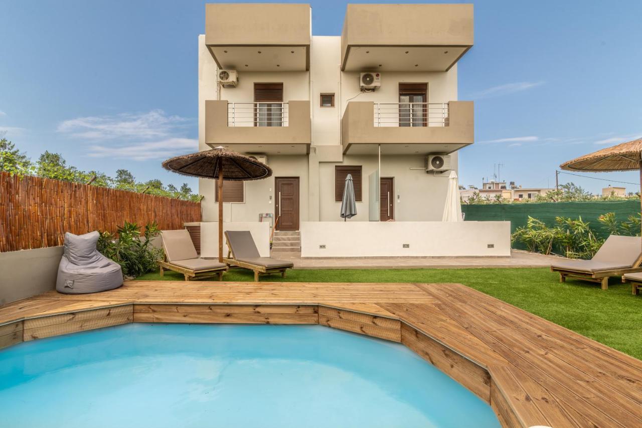 Modern House With Pool Near Beach Gazi Exteriör bild