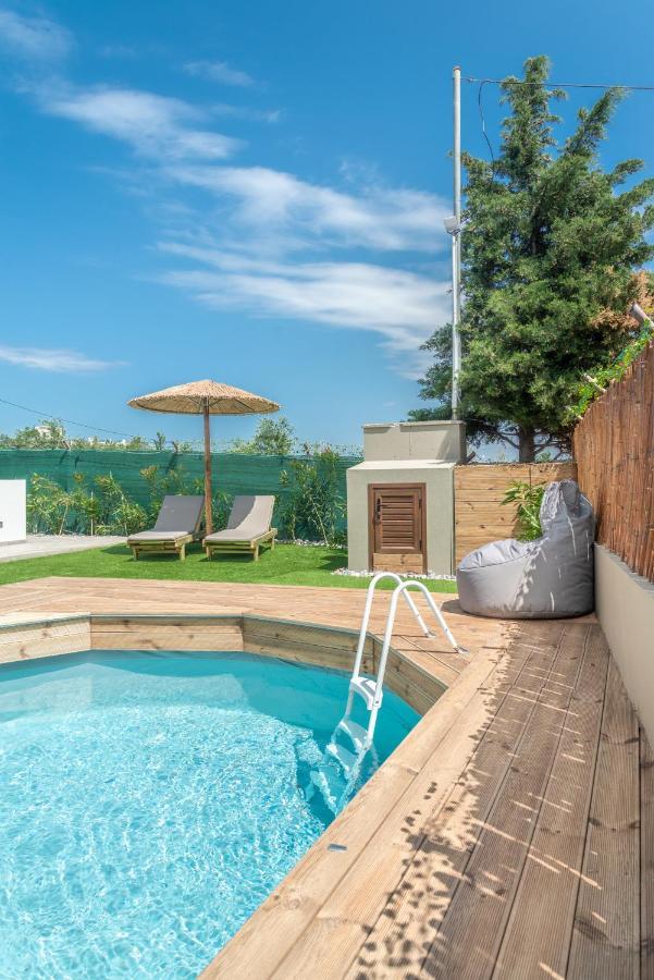 Modern House With Pool Near Beach Gazi Exteriör bild