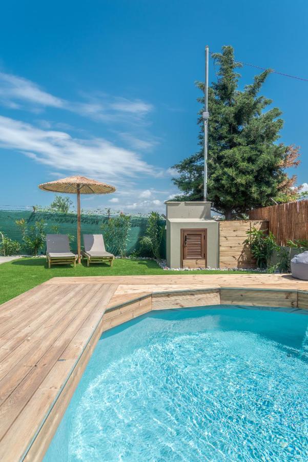 Modern House With Pool Near Beach Gazi Exteriör bild